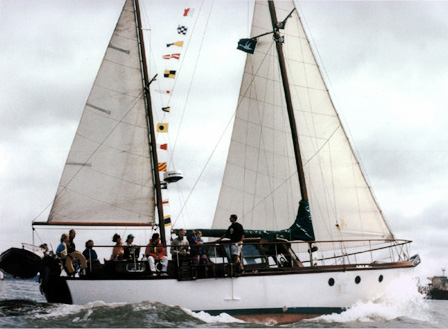 La Chiquita under sail.