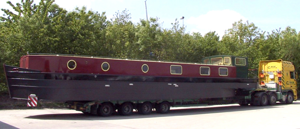 39 tonne new Czech wideboat