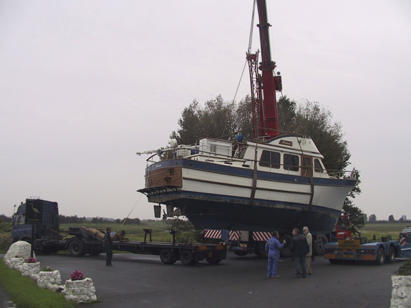 Hamar lifting at The Stork