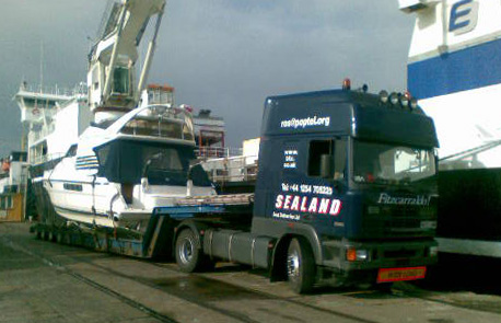 Fairline Squadron 43 on quay Grimsby